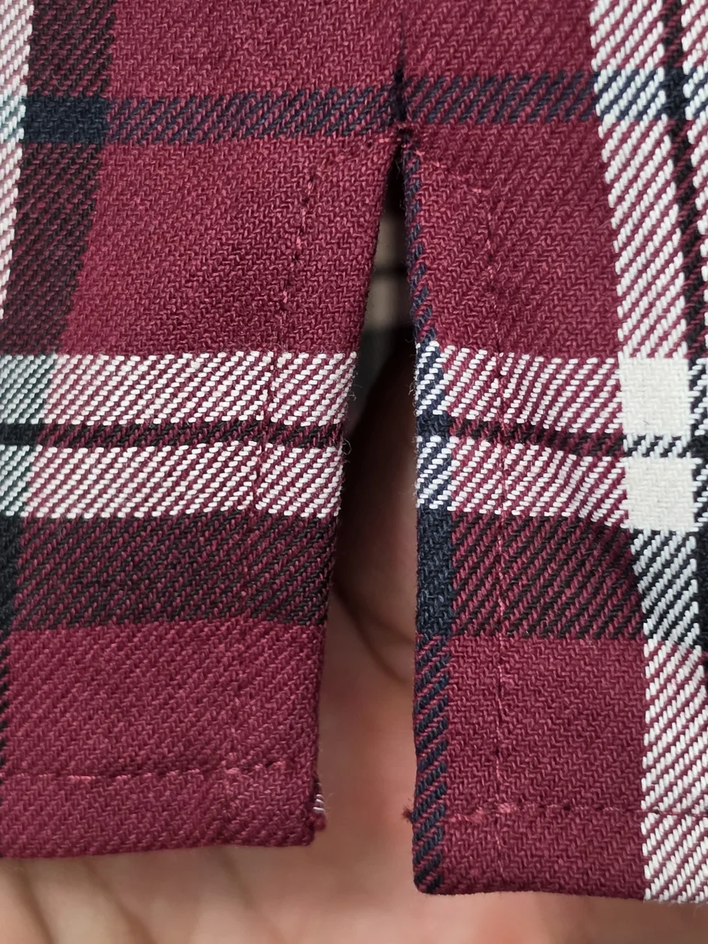 Gucci Men's Burgundy Plaid Short-Sleeve Shirt